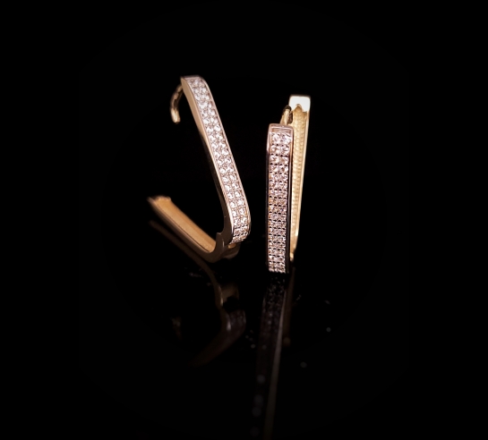 Zlaté náušnice Mikela