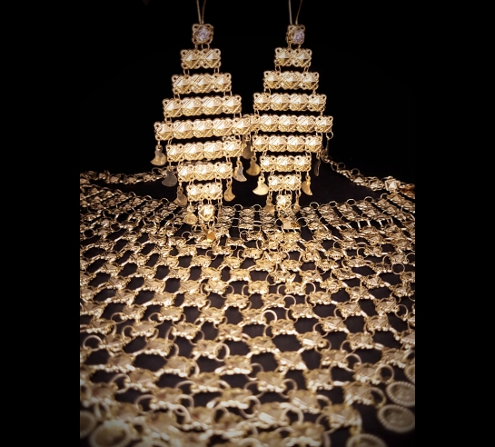 Zlatý náhrdelník - zlatý šál