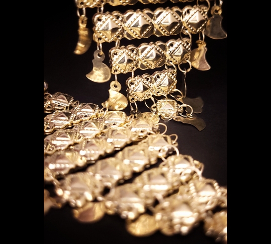 Zlatý náhrdelník - zlatý šál