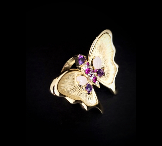 Zlatý prsteň Butterfly