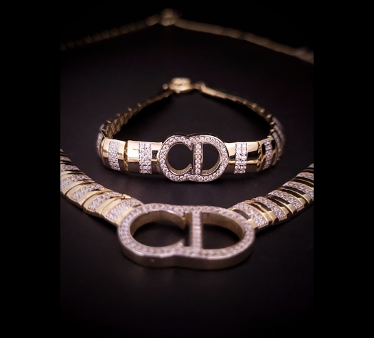 Zlatý náhrdelník Christian