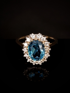 Zlatý briliantový prsteň Topaz