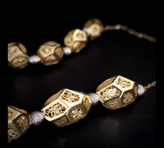 Zlatý náhrdelník Neonero Anita