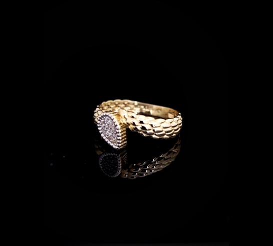 Zlatý prsteň Cavalli