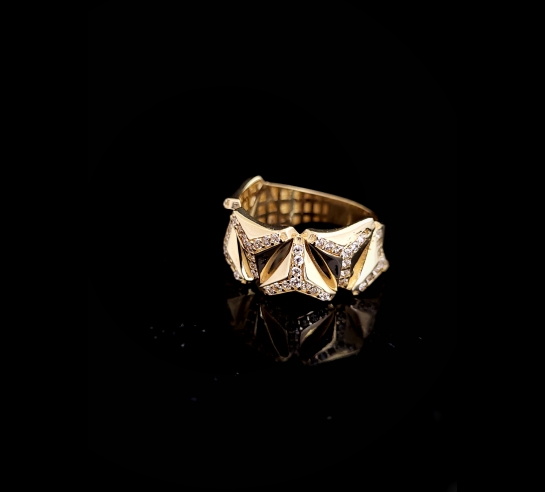 Zlatý prsteň Glamur