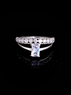 Zlatý zásnubný prsteň Effecto