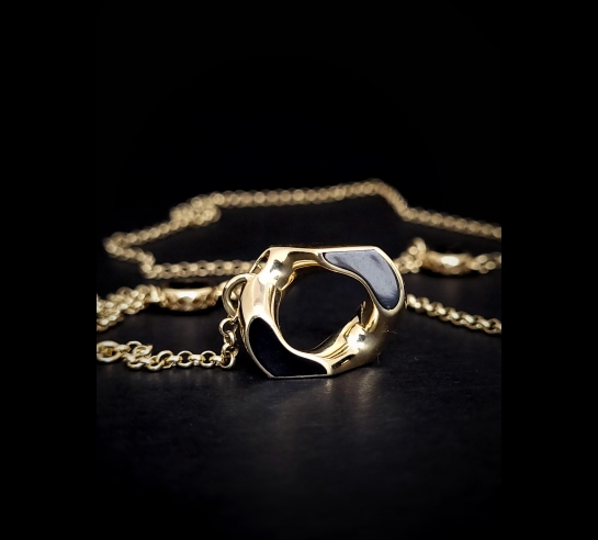 Zlatá retiazka Amagon