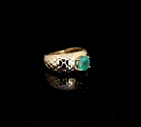 Zlatý prsteň so Smaragdom