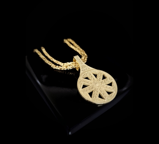 Zlatý prívesok Kolovrat