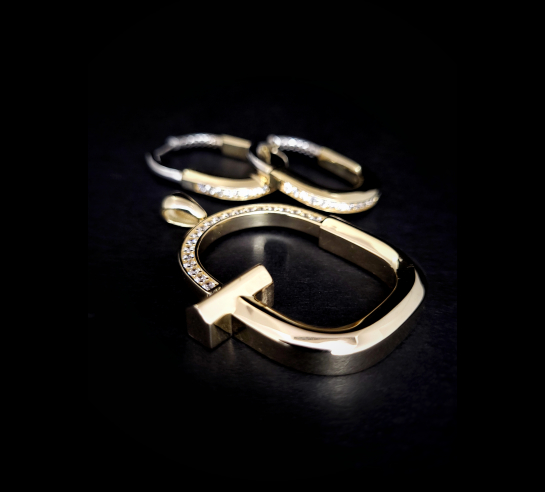 Zlatý prívesok Gibbi II