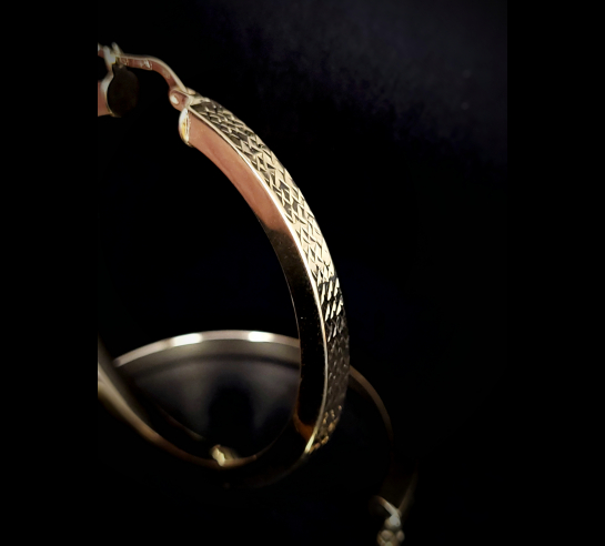 Zlaté náušnice Adamit