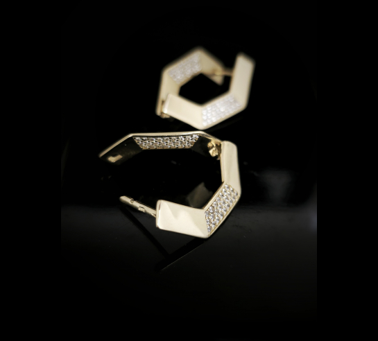 Zlaté náušnice fylit