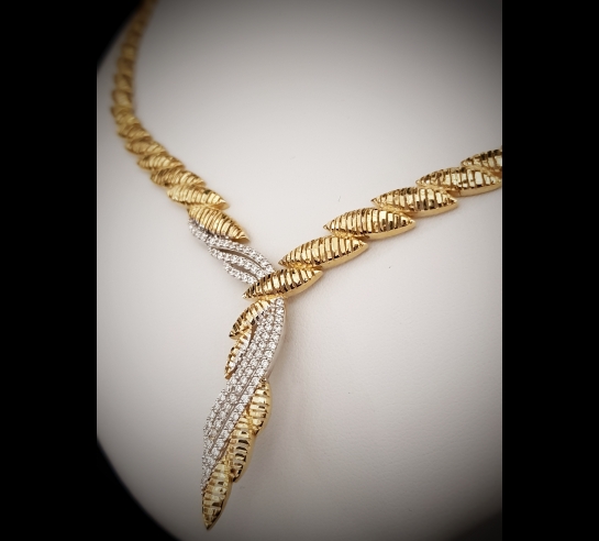 Zlatý náhrdelník Erina