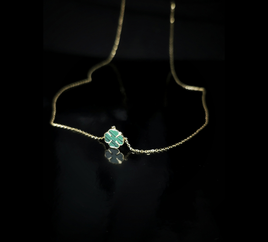 Zlatá retiazka Lucky