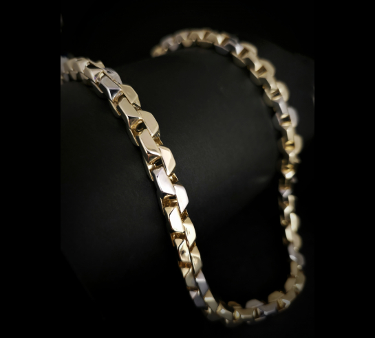 Zlatá retiazka Claire