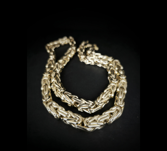 Zlatá retiazka Dylan