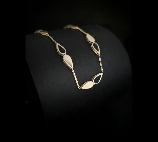 Zlatá retiazka Faith