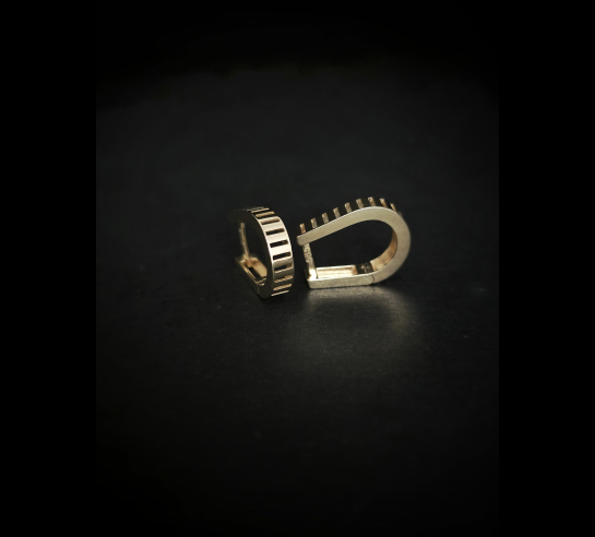 Zlaté náušnice Freya