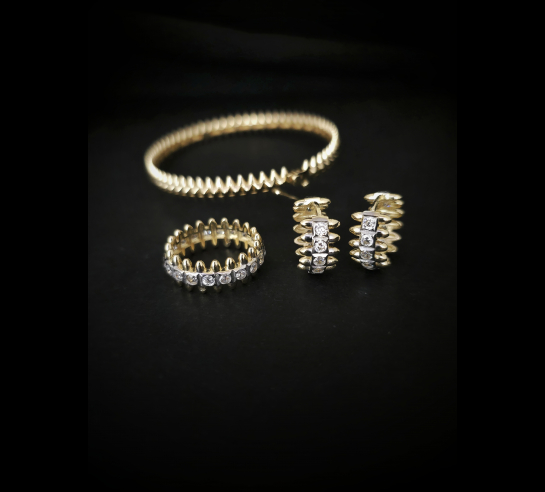 Zlaté náušnice Holly