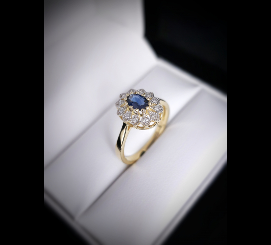Zlatý briliantový prsteň so Zafírom Umag