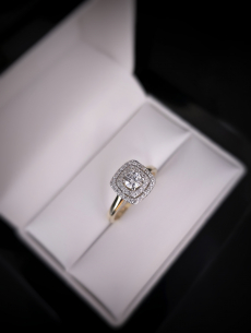 Zlatý L. briliantový prsteň... 2