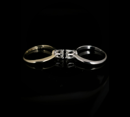 Zlatý briliantový prsteň Lauryne