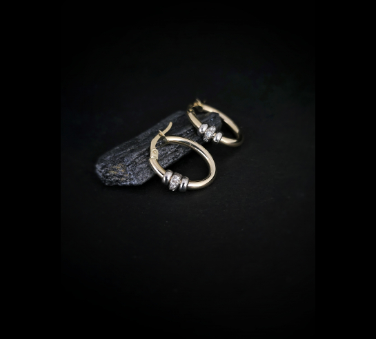 Zlaté náušnice Naya