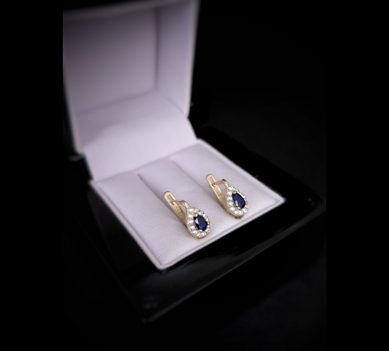 Zlaté náušnice Otitle