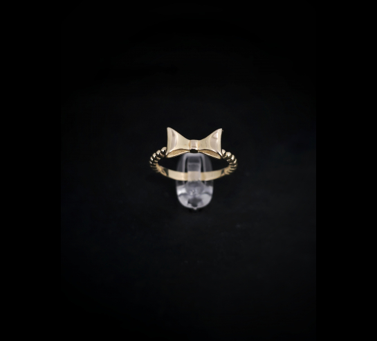 Zlatý prsteň Yasemin