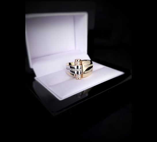 Zlatý prsteň Yareli