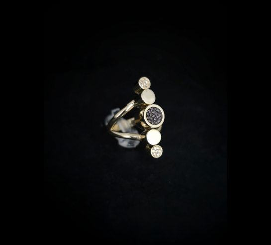 Zlatý prsteň Adriell