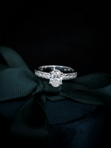 Briliantový prsteň Luminare