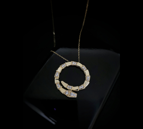 Zlatá Celebritka Emanuella