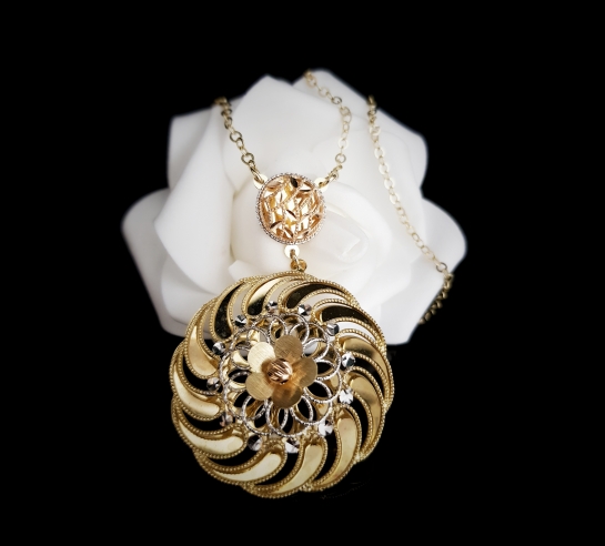 Zlatá celebrit retiazka Mangel